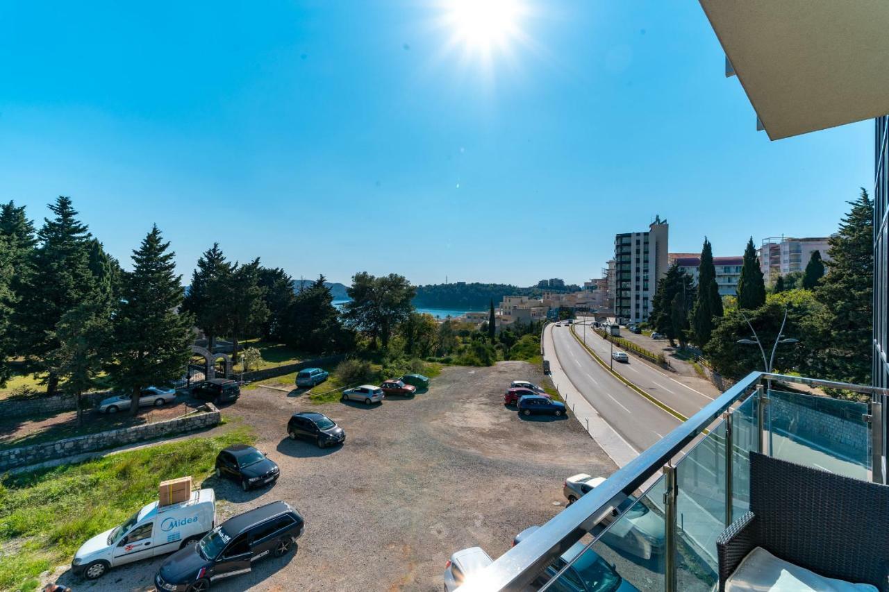 Apartments Crystall Budva Exterior photo