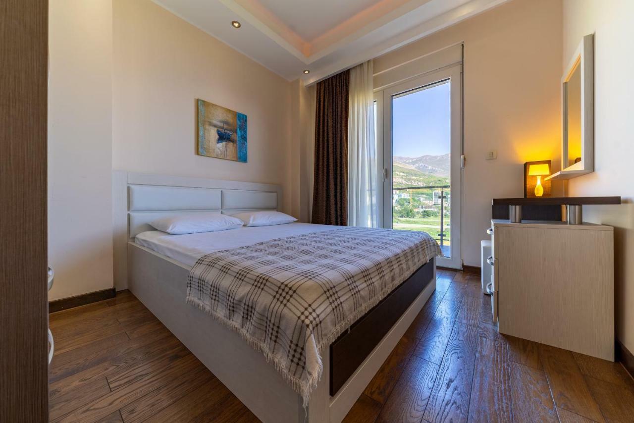 Apartments Crystall Budva Exterior photo